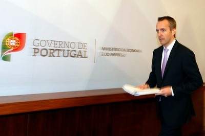 Foto - Esquerda - Sérgio Monteiro