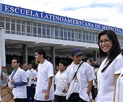 2015 05 estudantes medicina cuba1 reproducao