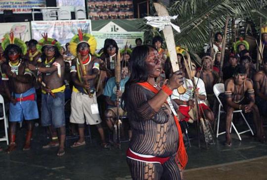 110811_indios1