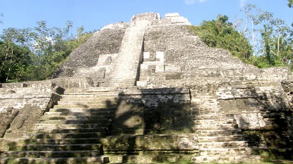 150513 piramide