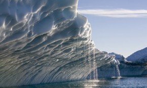 melting icebergs ililussa 001