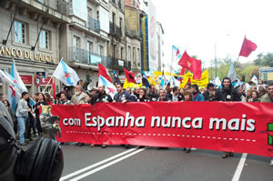 040613 galiza com espanha nunca mais