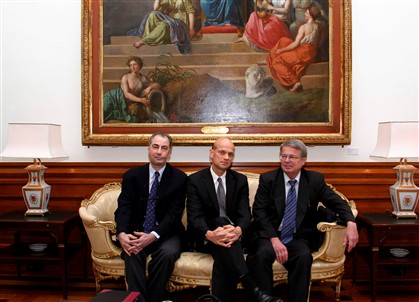050612 troika