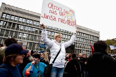 060912 manif eslovenia