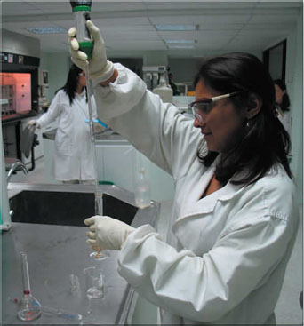 251012 cientificos-web1