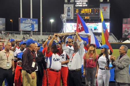 Campeones 054 580x385